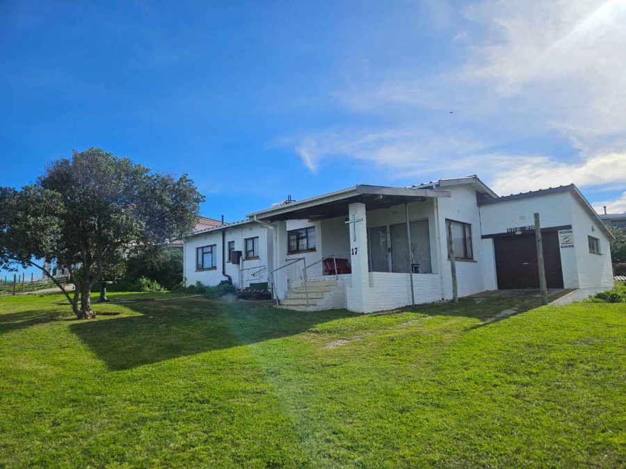 3 Bedroom Property for Sale in Pearly Beach Western Cape